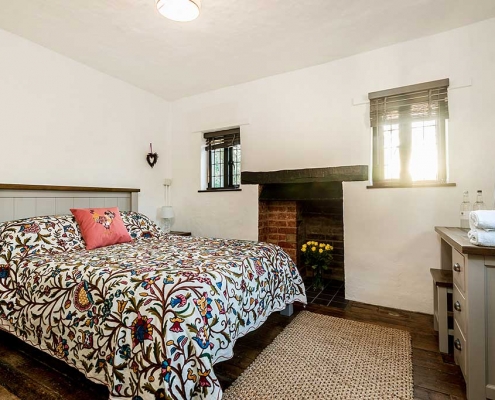 Brookside Cottage Bedroom Featured